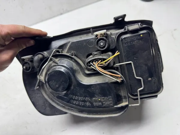 Vasen ajovalaisin VW BORA image 5