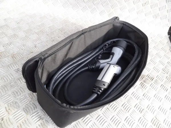 Chargeur Câble Électrique Hyundai Kona 2020 OEM 91675-DD010 image 2