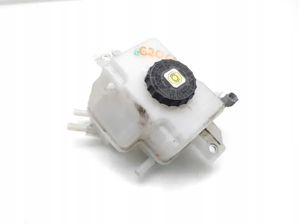 Bromsvätskebehållare Toyota RAV4 OEM 270468 image 4