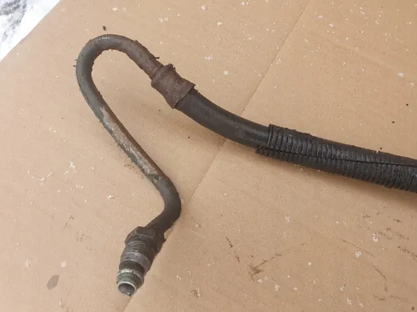 Flexibles de direction assistée OEM VW Transporter T4 2.5TDI image 4