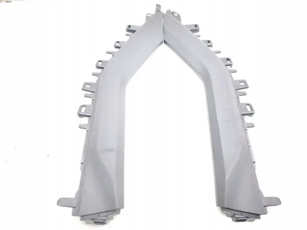 Renault Megane E-Tech 2024 Tunnelin Sivupeite OEM E8399258 image 2
