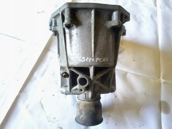 TG5C7CPCAB Cubierta caja cambios trasera Subaru Legacy 03-06 image 4