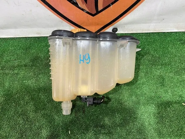 Depósito de expansión Jaguar X761 HX73-8A080-AA image 5