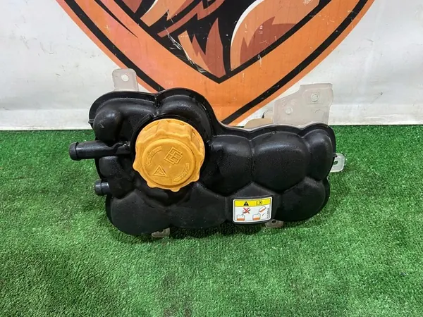 Depósito de expansión Jaguar X761 HX73-8A080-AA image 6