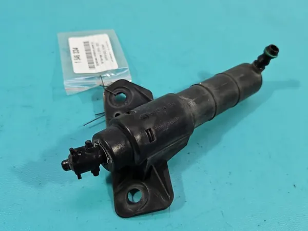 Oikea ajovalopesuri OEM 00066135 Kia Sportage III image 3