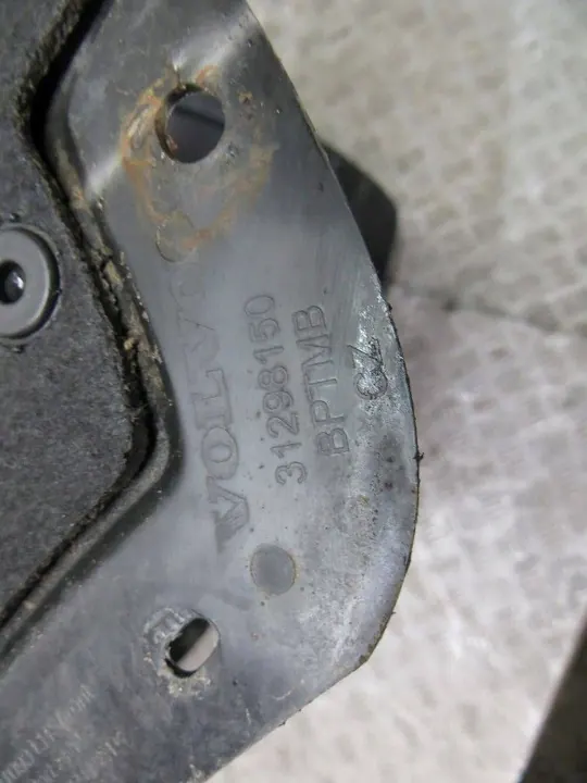 VOLVO XC60 Vasemman Etupyörän Kaari 31298150 image 7