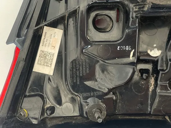 SUBARU FORESTER V Lámpara Trasera Derecha 84251SJ000 image 4