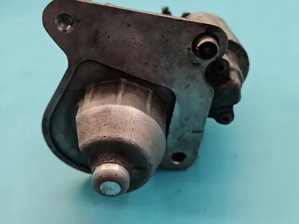 Motor de arranque Ford Fiesta MK6 1.4 TDCI image 2