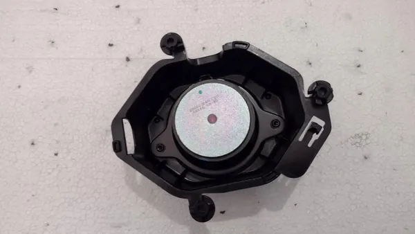Harman Kardon Luidspreker Mercedes CLS W218 C218 OEM A2048205802 image 3