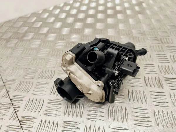 Termóstato Ford S-MAX 2017 OEM G138D124 - Usado image 3