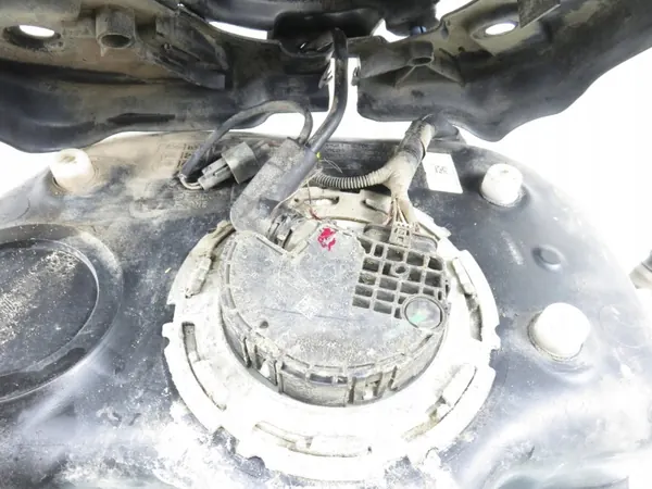 Réservoir FAP Ford OE d'occasion OEM GK215J228AE image 6
