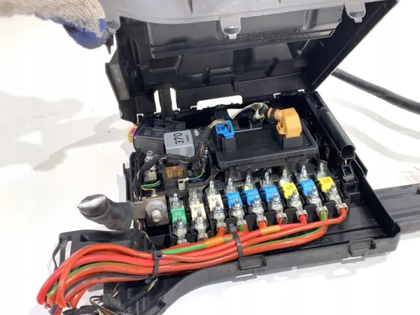 OEM 970610301 akkukaapeli Porsche Panamera 4.8:lle image 4