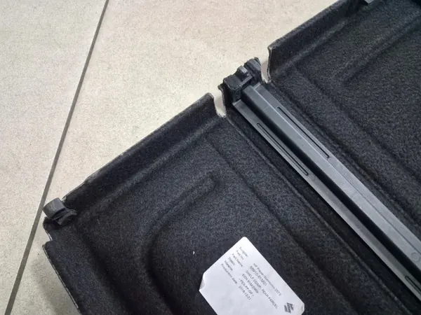 OEM 88910-61M01 Achter bagagerekplank Suzuki S-Cross image 10