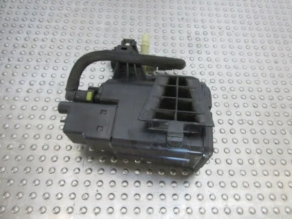 OEM 9829189080 Bränslekolfilter för Citroen C5 Aircross image 3