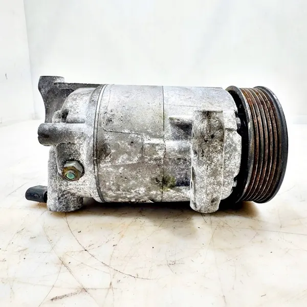 Ilmastointikompressori Audi VW Skoda 1K0820803A image 6