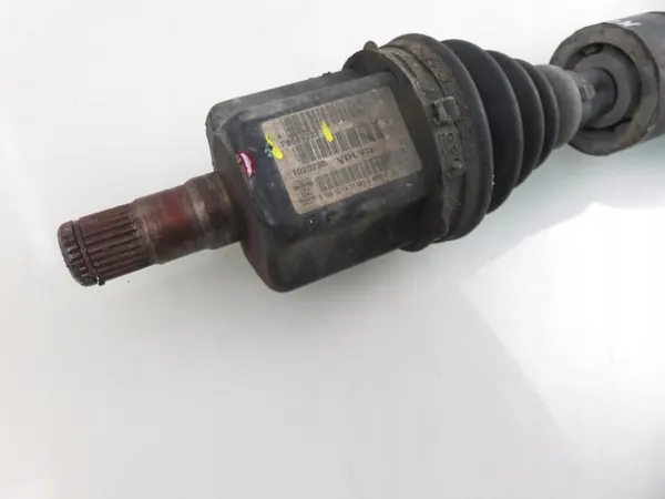 Pieza Volvo OE usada OEM P8689222 image 4