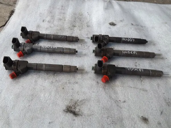 Mercedes ML W163 S-Class W220 4.0 CDI Injektor A6280700487 image 3