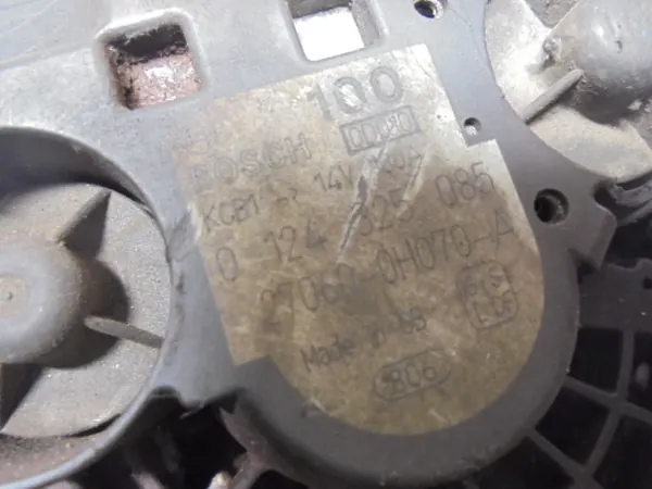 Vaihtovirtageneraattori Toyota Avensis II 2.0 OE 27060-0H070 image 7