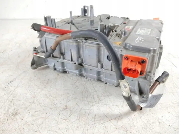 Porsche Taycan Wechselrichter OEM 9J1959663BG Gebraucht image 5