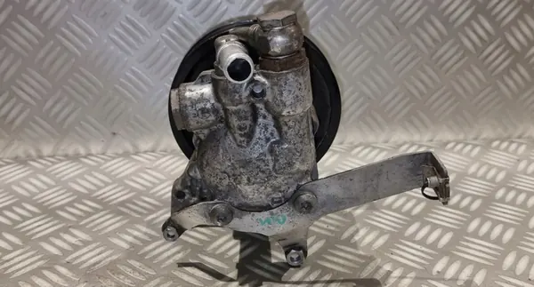 Bomba de direção assistida BMW E60 E61 E63 com polia OEM 6774698 image 4