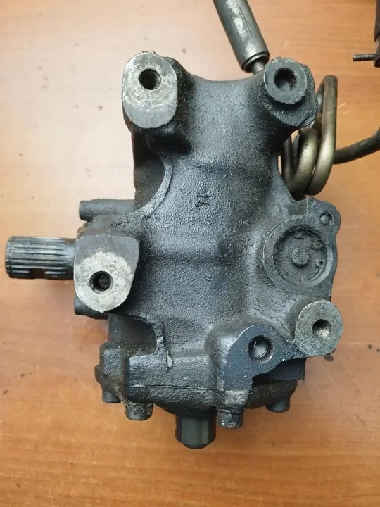 Direção Mercedes C W202 image 3