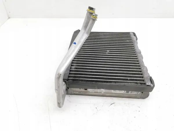 Volvo S80 2008 Lämmitys Ilmastointi Jäähdytin OEM L5174003 image 5