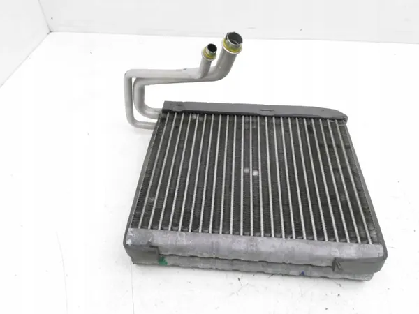 Volvo S80 2008 Lämmitys Ilmastointi Jäähdytin OEM L5174003 image 7