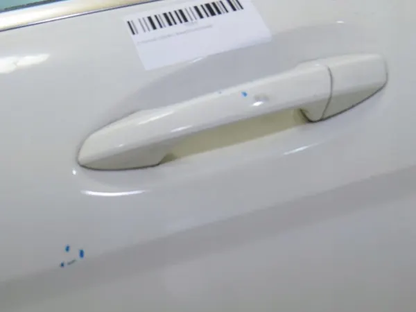 Voorlinker deur OEM 360178692 voor Mercedes W204 image 6