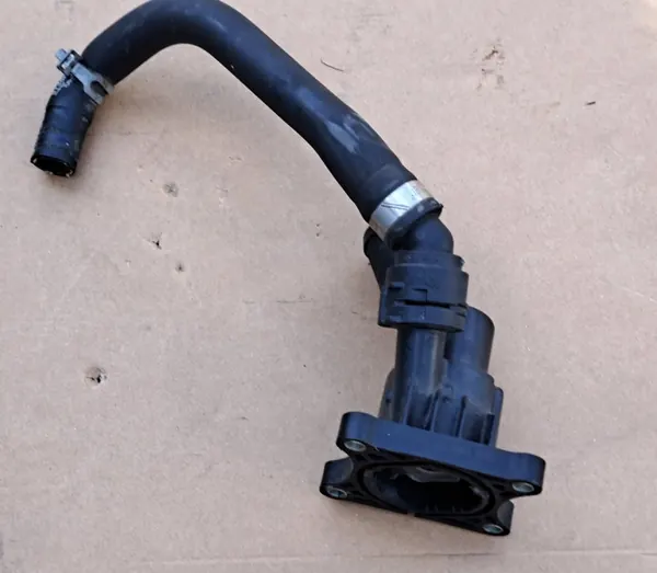 Carcasa de termostato Volvo 2.0 D4 31293767 image 6