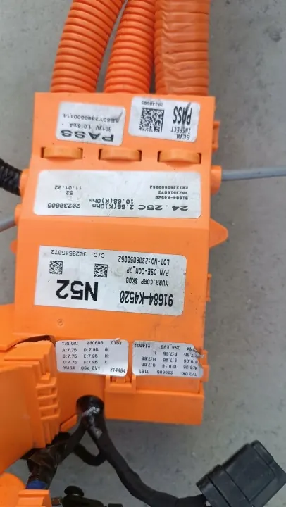 Hyundai Kona EV laadstop OEM 91684-K4520 image 3
