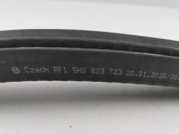 OEM 5H0823723723 motorhuvestäthet för Volkswagen Golf VIII image 4