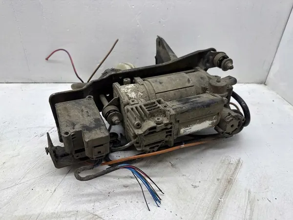 Compressore Sospensione Audi A6 C6 4F0616005D image 2