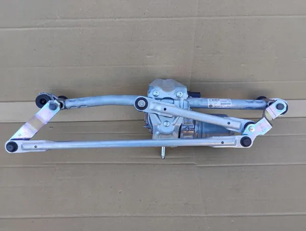 VW Caddy IV Pyyhkijämekanismi Etu OEM 2K1955119F image 9