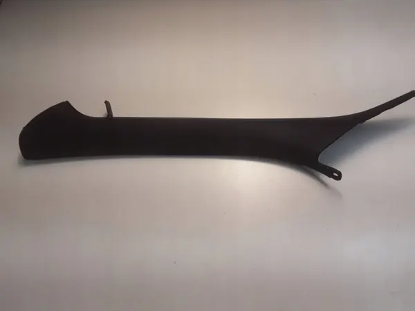 Volvo V40 Pilaarbekleding OEM 31102345 - Gebruikt image 2