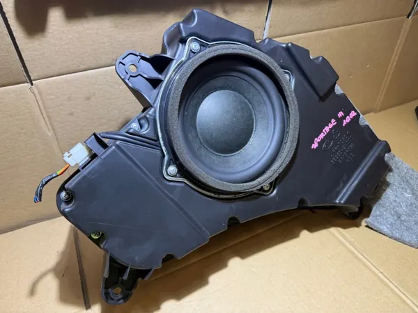 KIA SPORTAGE 3 Subwoofer-luidspreker OEM 96380-3W000 image 3