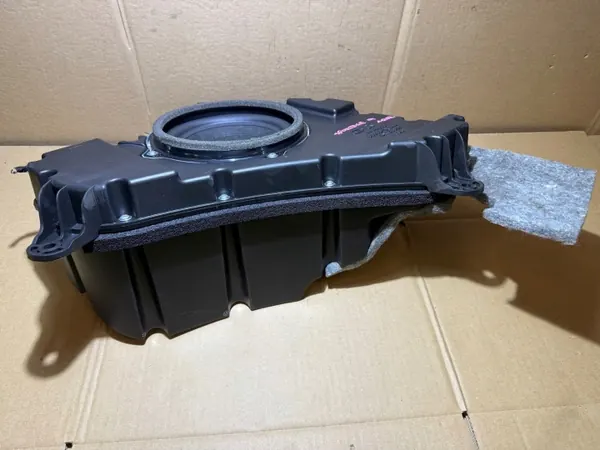 KIA SPORTAGE 3 Subwoofer-luidspreker OEM 96380-3W000 image 4