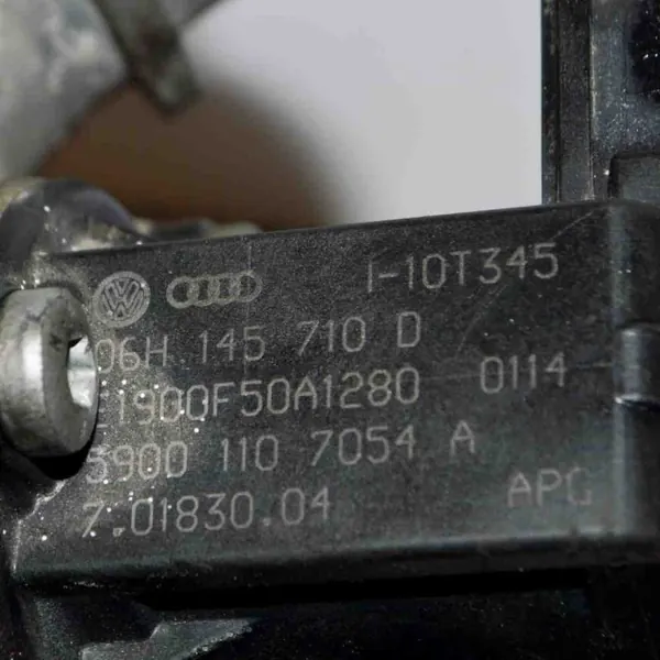 Turbo OEM 06H145710D para Skoda Octavia I 1.4L image 7