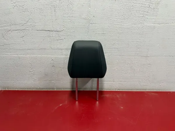 BMW X3 G45 Front-Kopfstütze OEM 5A798E0 - Gebraucht image 2