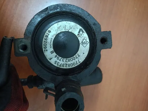 Bomba de direção assistida Renault 1.8B 7700823735 7700823794 image 2