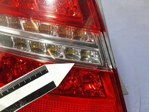 Mercedes E W207 Linker Achterlicht LED A2079060158 image 4