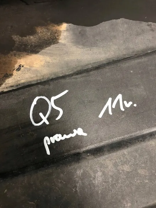 Höger Underkörningsskydd Audi Q5 8R0825208C image 7