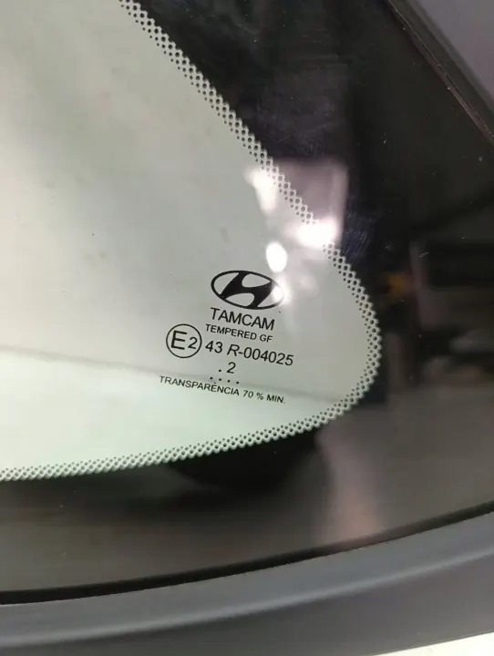 Hyundai i20 III Bakre Vänster Triangelglas OEM 87810Q0010 image 3