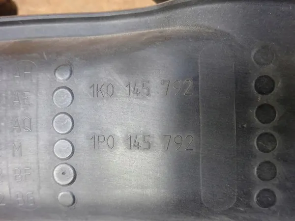 GOLF V AUDI TT 8J A3 8P 2.0 TFSI Manguera Intercooler 1K0145762BF image 4