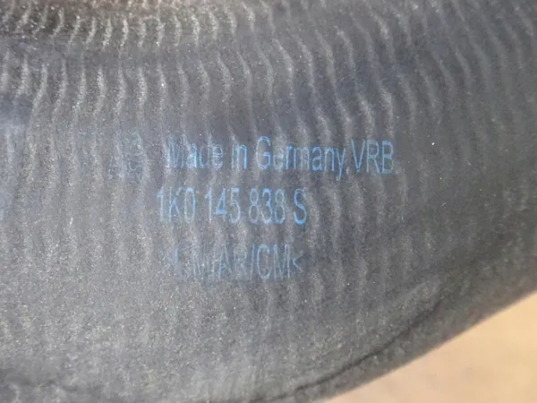 GOLF V AUDI TT 8J A3 8P 2.0 TFSI Manguera Intercooler 1K0145762BF image 6