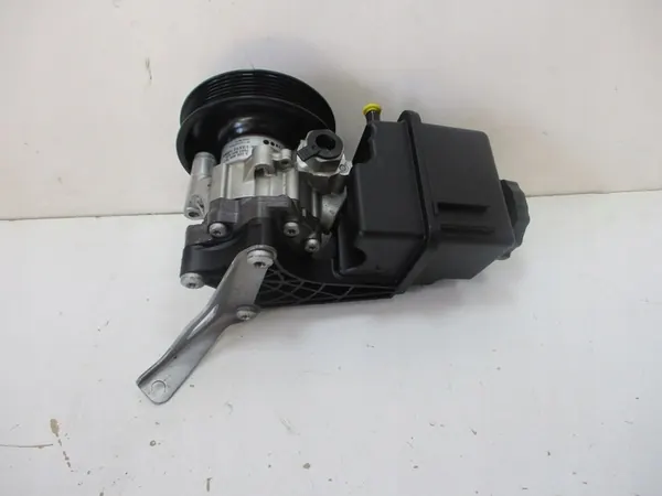 Pompa servosterzo Mercedes SPRINTER A0064667801 image 3