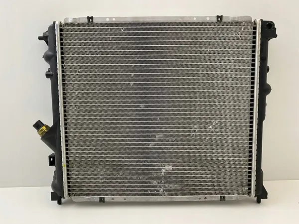 RENAULT CLIO I Radiador de Agua del Motor 91- image 3