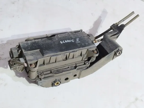 Frein à main électrique Renault Scenic II OEM 8200311379 image 2