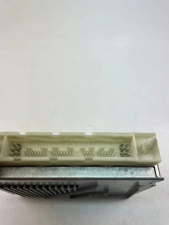 Computadora Transmisión Volvo OEM 28186549 para XC70 image 3
