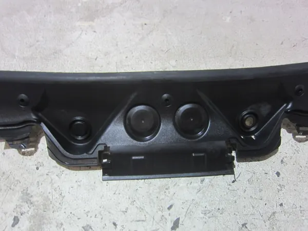 BMW F34 GT Parabrisas Faldón OEM 51717285941 image 5