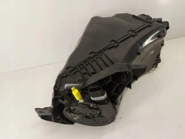 Gebrauchter AdBlue-Tank OEM 5R3131877E für VW Caddy 2K7 image 9